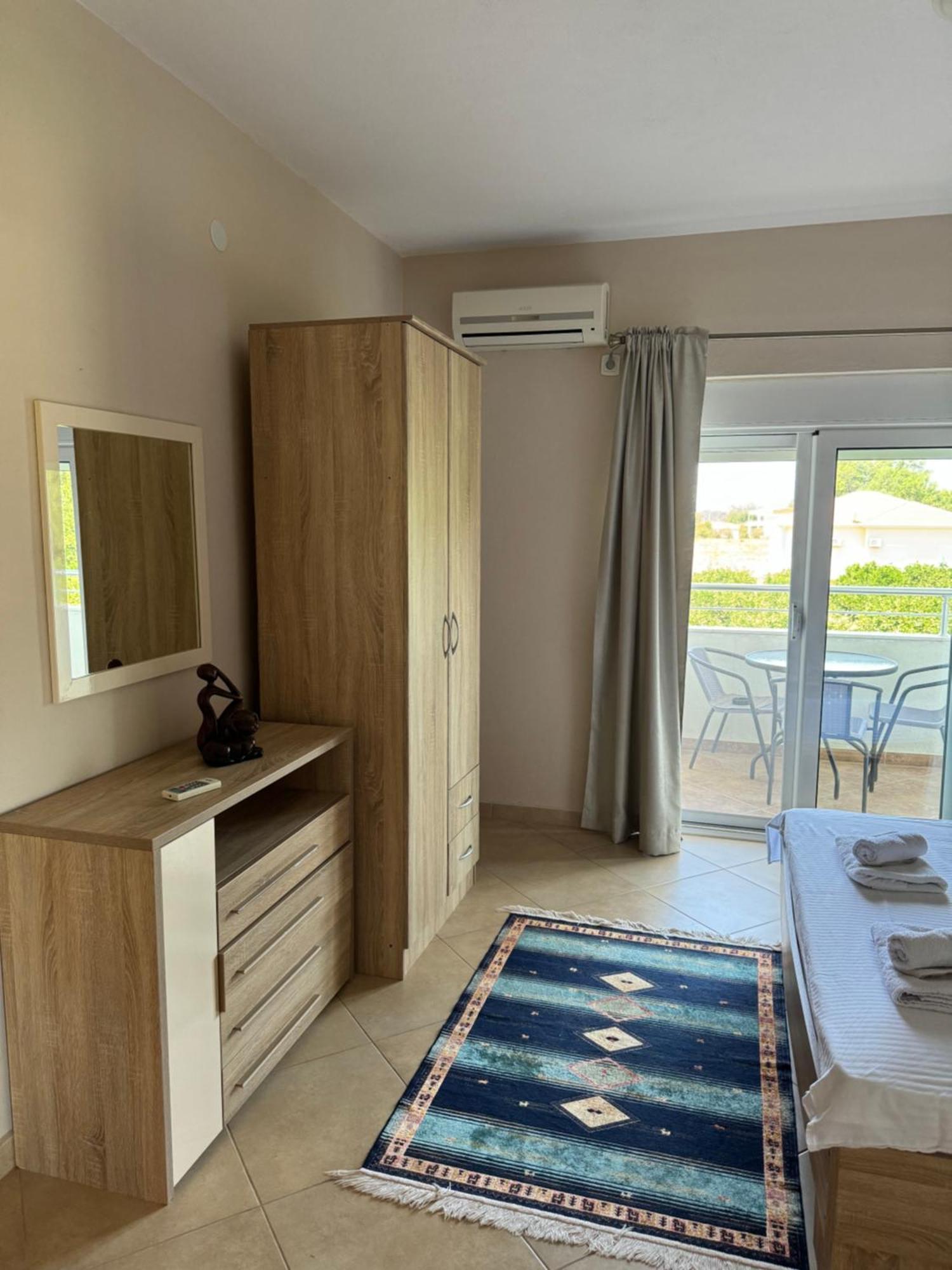 Sunrise House Apartments Ulcinj Exterior photo