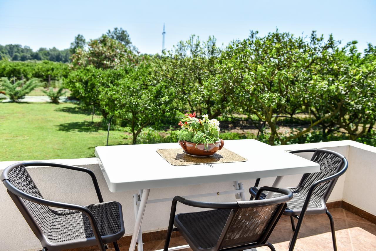 Sunrise House Apartments Ulcinj Exterior photo